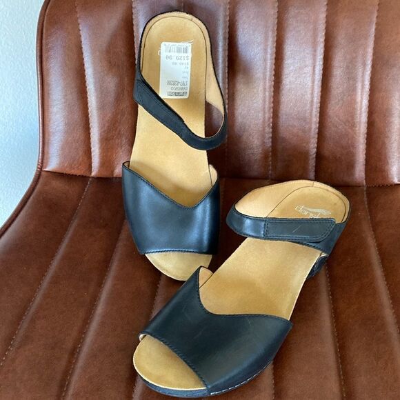 NEW Dansko “Tracy” sandals - Picture 1 of 10